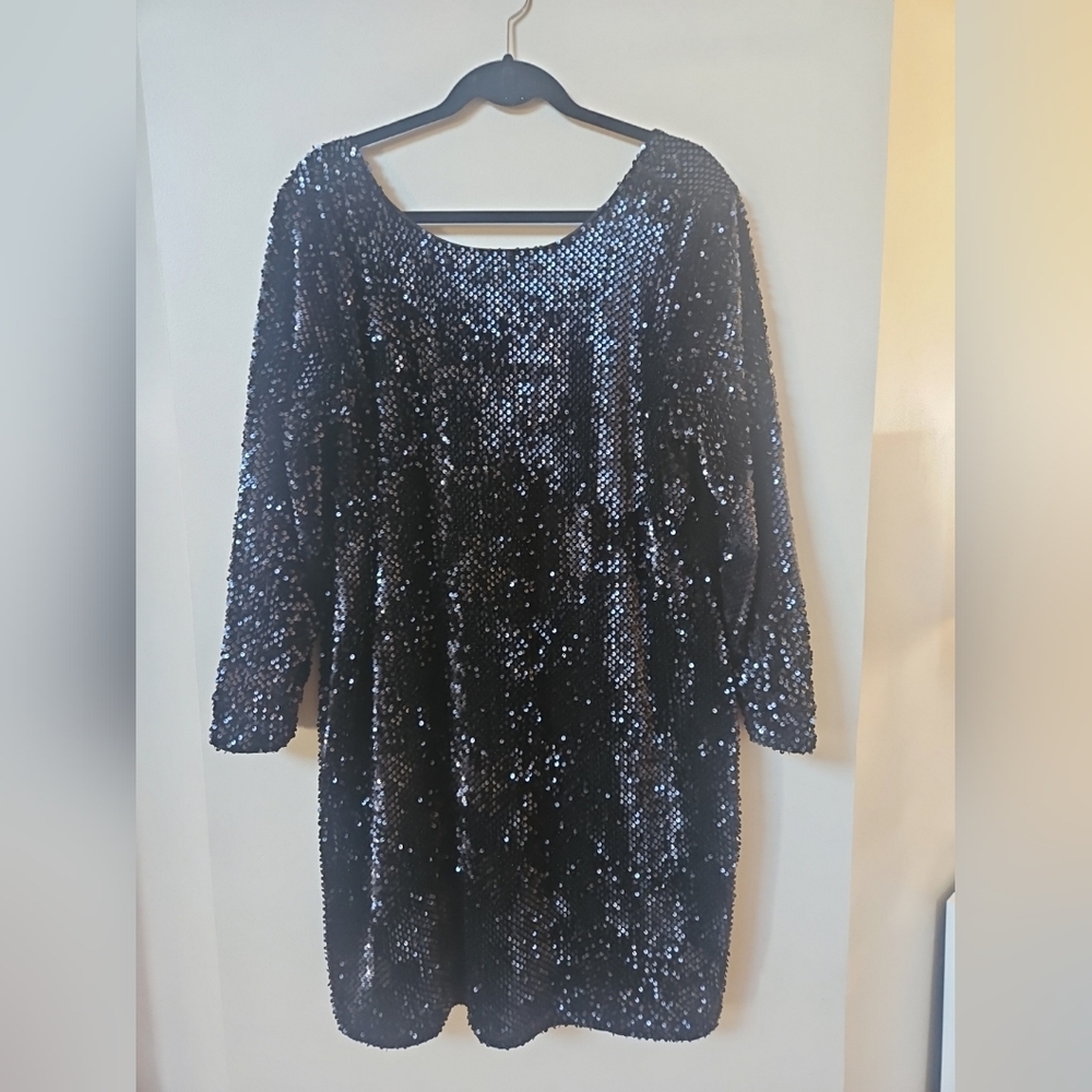 LOFT Black Velvet/ Navy Sequin Long Sleeve Dress
